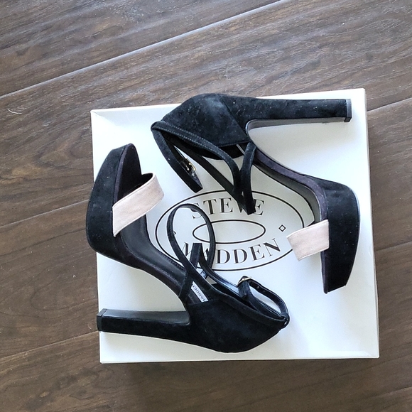 Steve Madden unleash platform sandal heel black nude color block 8.5 - Picture 7 of 9